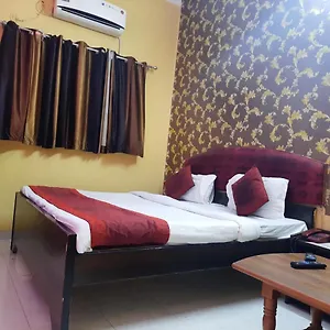 Sooryoday Hotel Varanasi
